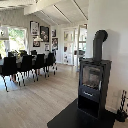 Ve401-vejers-strand-nordvej-9-b * Vejers Strand